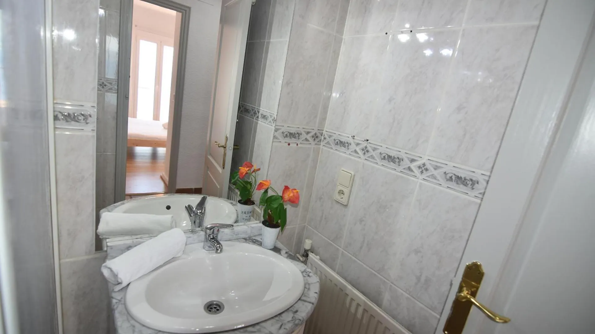 Rnet - Sant Jordi Roses Costa Brava Daire